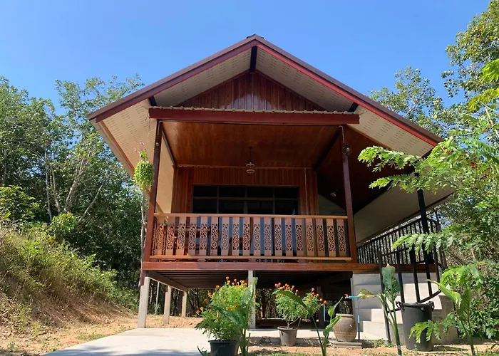 Koh Jum Paradise Resort