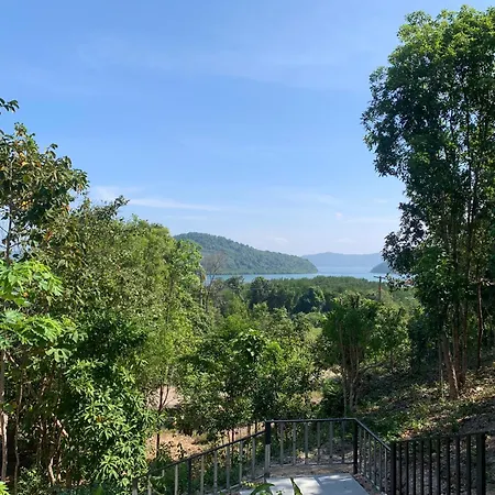 Koh Jum Paradise Resort Exterior photo